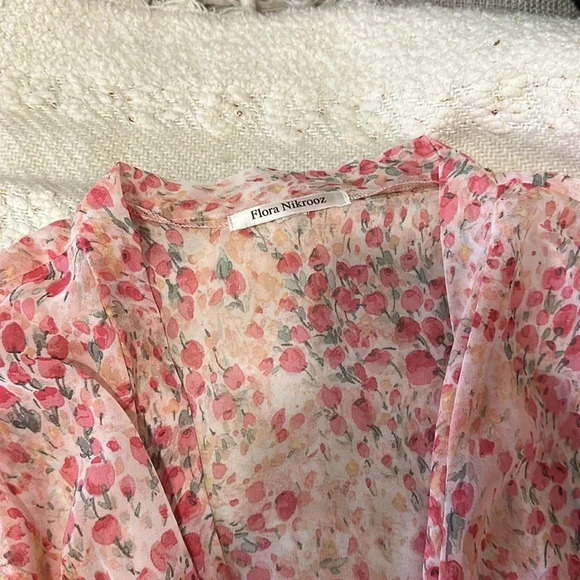 Flora Nikrooz Floral‎ robe - Picture 2 of 5